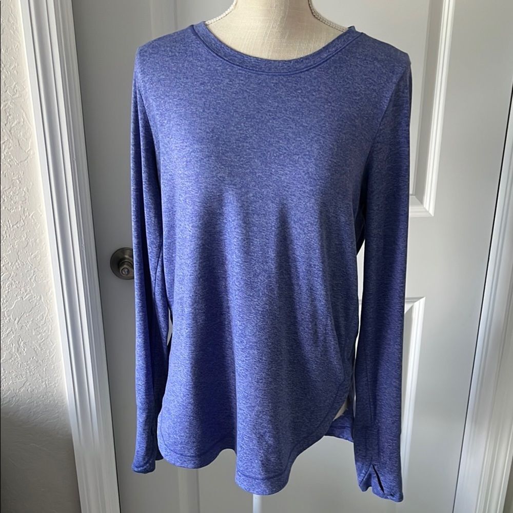Athleta Uptempo Relaxed Blue Long Sleeve T-Shirt